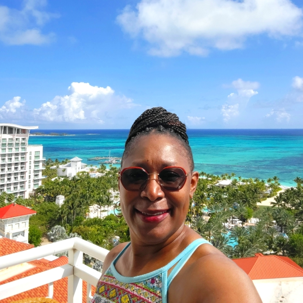 Meet your Posher, Michele